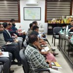 कांटाटोली–सिरमटोली कनेक्टिंग फ्लाईओवर के निर्माण कार्य प्रगति से संबंधित समीक्षात्मक बैठक में उपायुक्त ने निर्माण कार्य में तेजी लाने का दिया निर्देश