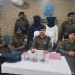 बोकारो स्थित तनिष्क ज्वेलर्स शोरुम में हथियार के बल पर लूट का प्रयास करने वाला दो अपराधी बेगुसराय से गिरफ्तार
