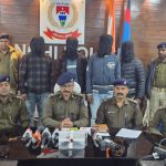 पिता के रिटायरमेंट के उपलक्ष्य में रखा पार्टी, फायरिंग में गोली चलने से एक जख्मी, चार आऱोपी हथियार के साथ गिरफ्तार