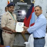 नागपुर में आयोजित 69वीं अखिल भारतीय पुलिस ड्यूटी मीट में मेडल लाने वाले पुलिस पदाधिकारी को एडीजी ने किया सम्मानित