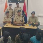 हाजीपुर में रामाशीष चौक के पास सात तस्कर हेरोईन के साथ गिरफ्तार