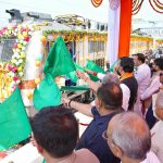 ‘रेल-उद्योग से बदलेगा बिहार’: रेलमंत्री के साथ मुख्यमंत्री ने छपरा से दिल्ली एक्सप्रेस को दिखाई हरी झंडी, गिनी को गया 51वां इंजन