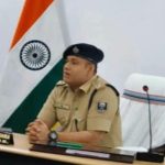 वैशाली: वायरल वीडियो के बाद चकसिकंदर ओपी प्रभारी निलंबित, युवक से मारपीट और लापरवाही का आरोप