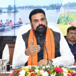अब तक 10.37 लाख परिवारों को 726.17 करोड़ की सहायता, दीपावली से पहले क्षतिग्रस्त सड़कों की मरम्मत पूरी करने का निर्देश