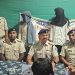 दुकान की प्रतिस्पर्धा में खूनी खेल! जानलेवा फायरिंग के दो आरोपी गिरफ्तार, देशी कट्टा बरामद